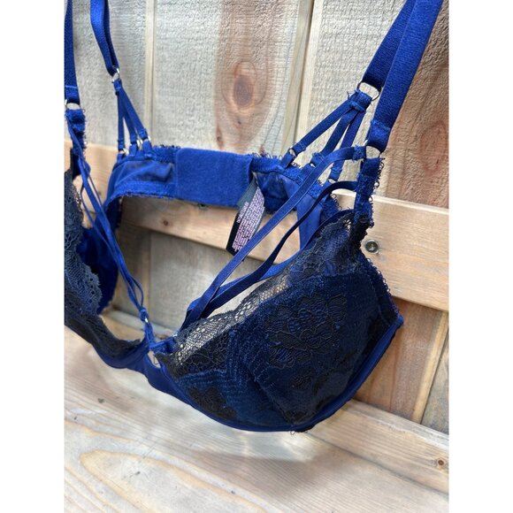 Victorias Secret Very Sexy Plunge Bra Blue Lace Strappy Detail Size 36C - Picture 3 of 8